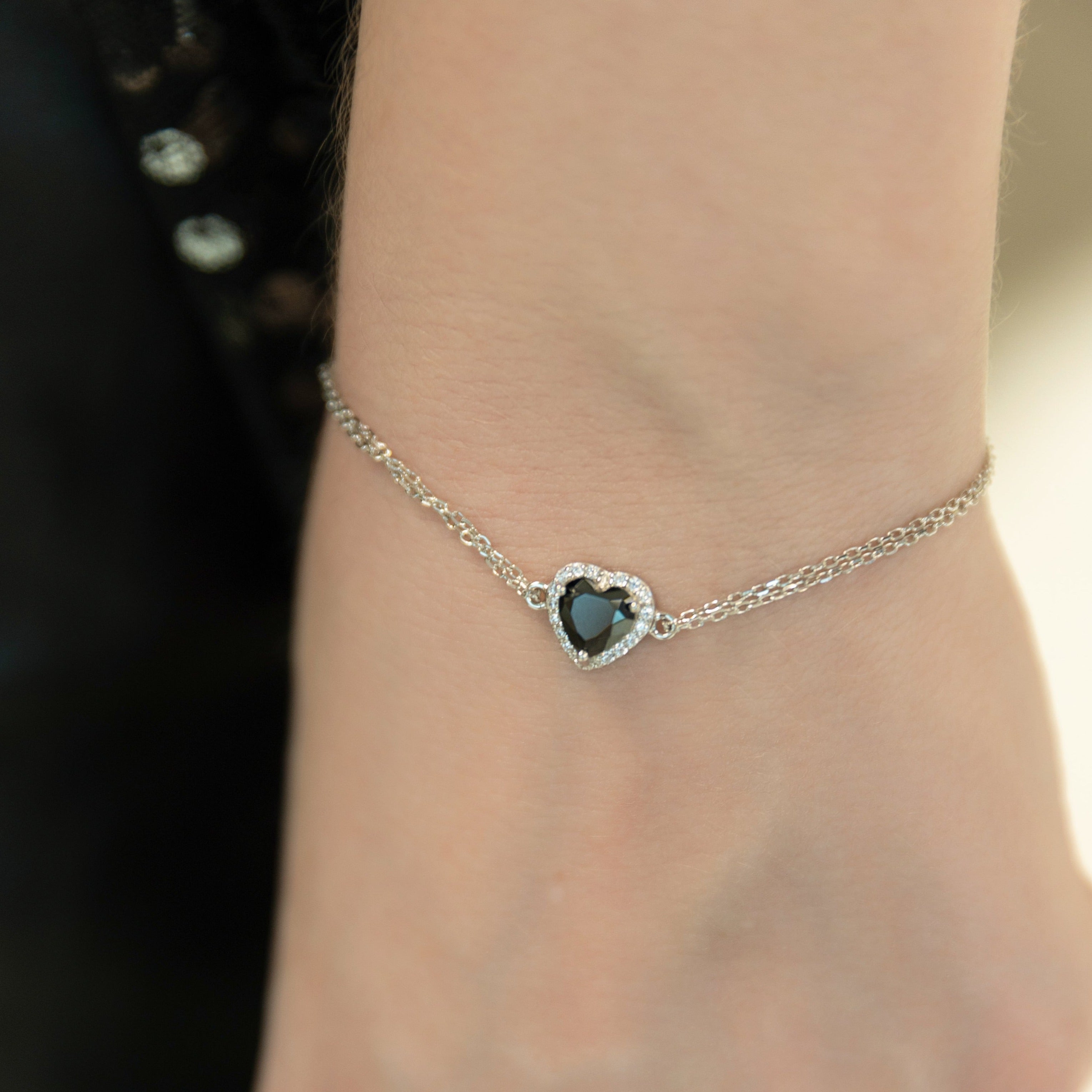 Starlette Black Heart Bracelet