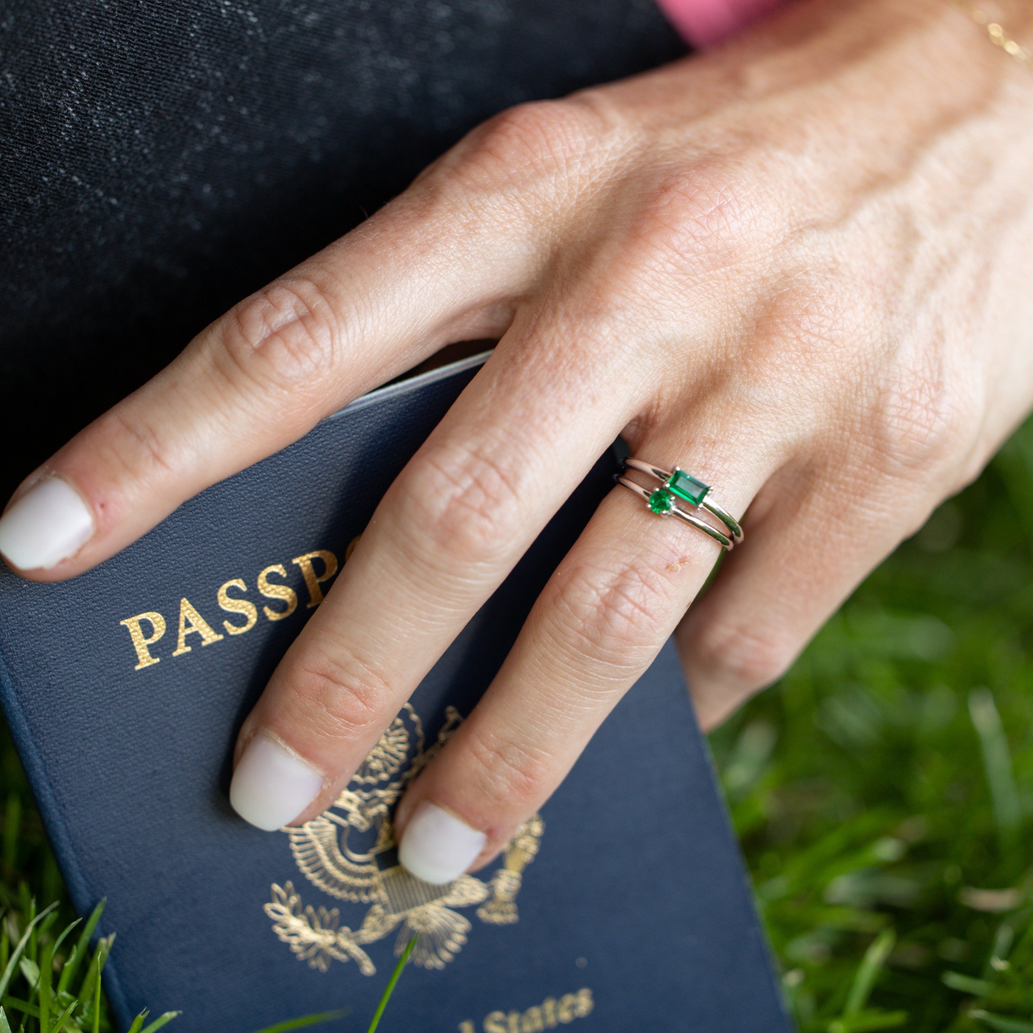 Starlette Emerald Round Stackable