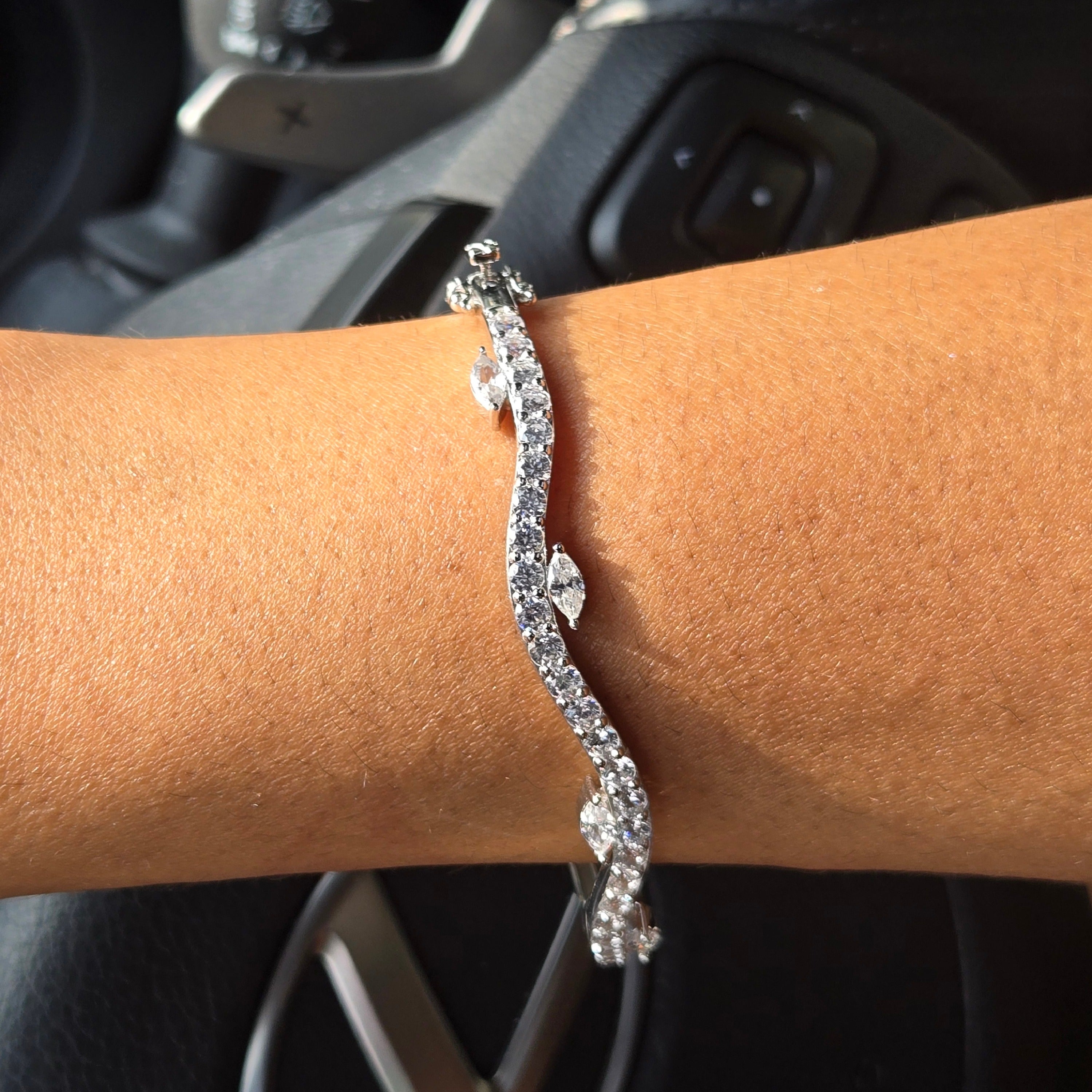 Starlette Wave Bracelet - Sterling Silver