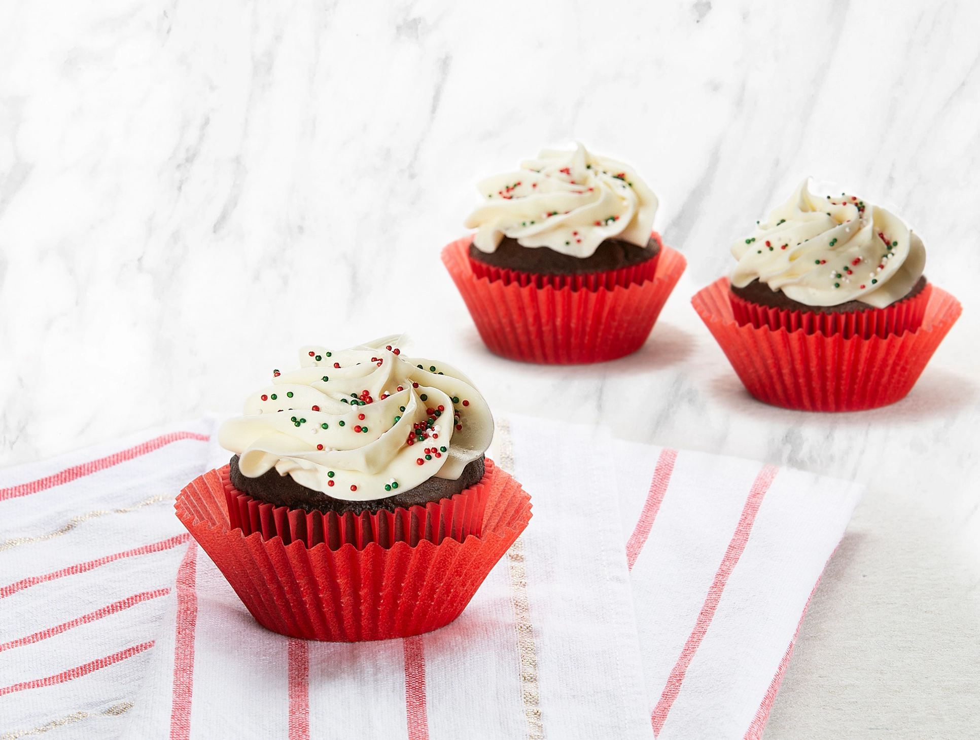 Holiday Cupcake Baking Kit